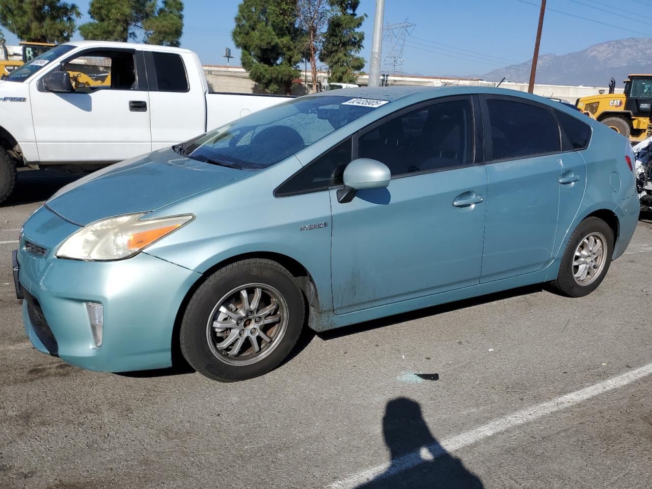 TOYOTA PRIUS 2014