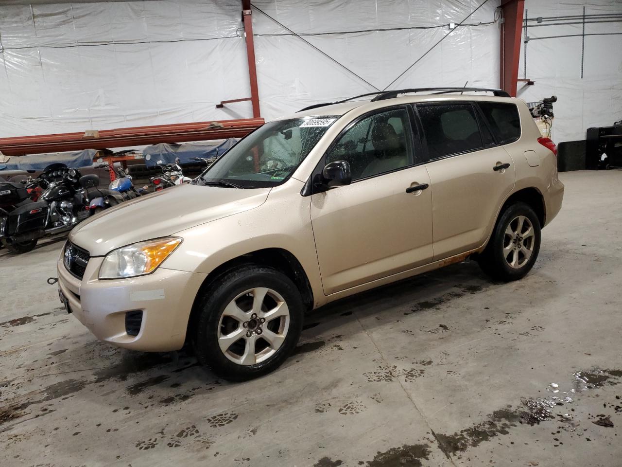 TOYOTA RAV4 2010