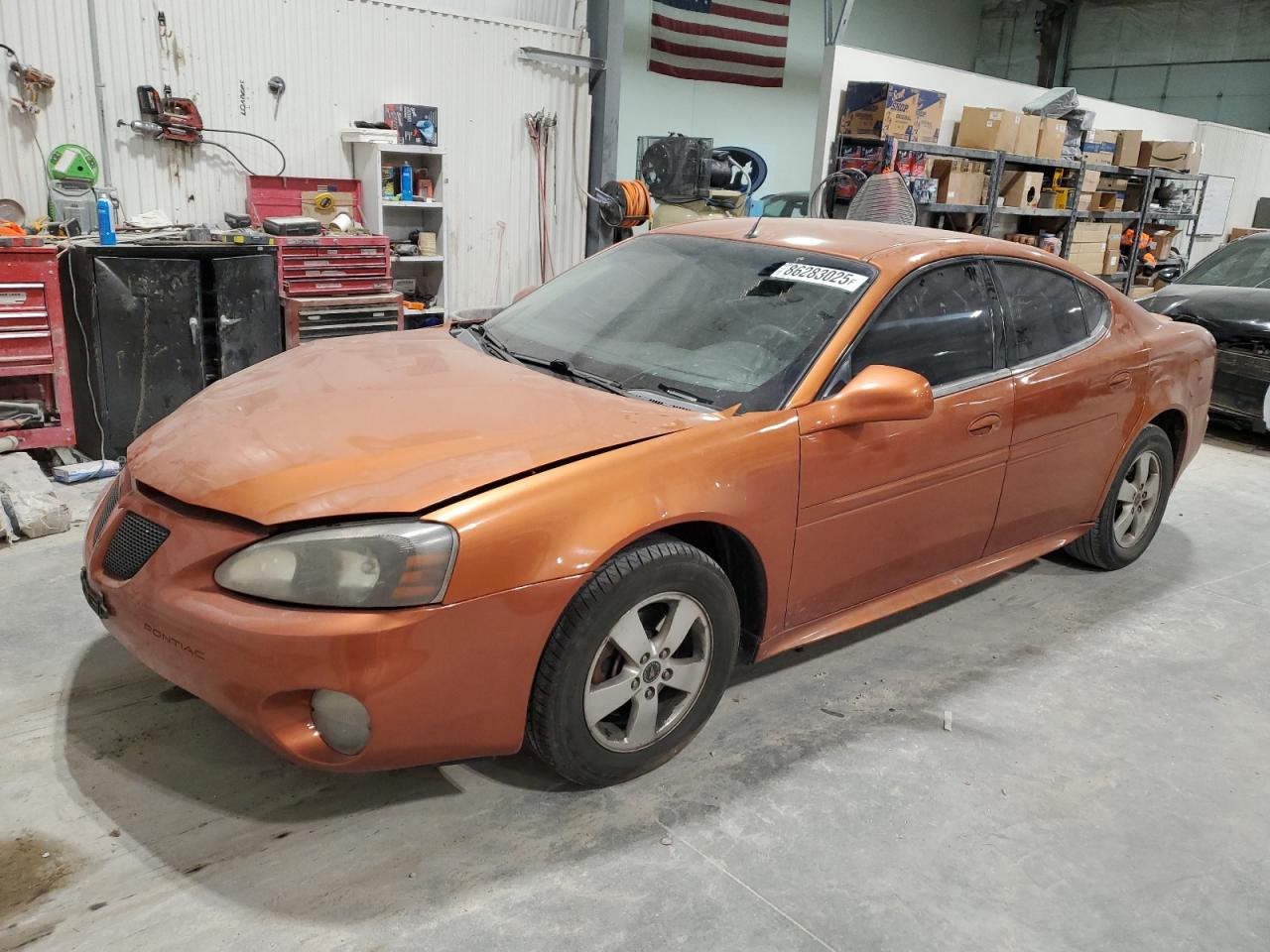 PONTIAC GRAND PRIX 2005