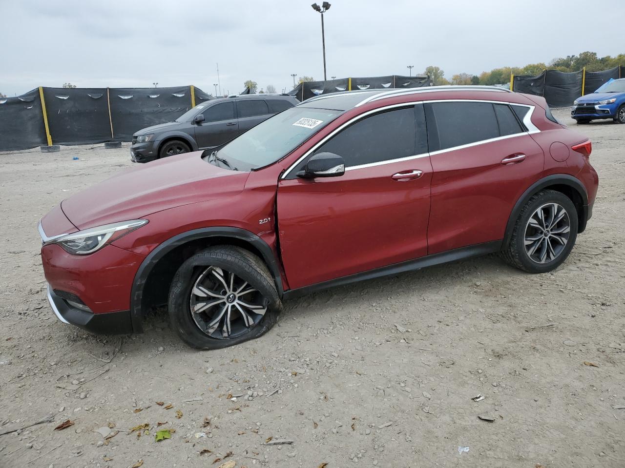 INFINITI QX30 2017