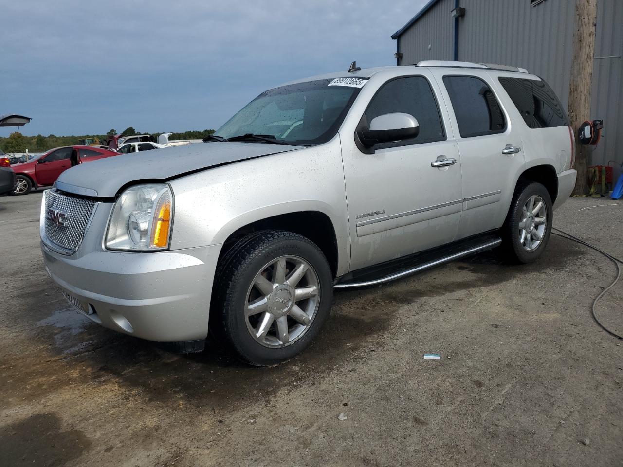 GMC YUKON DENA 2011