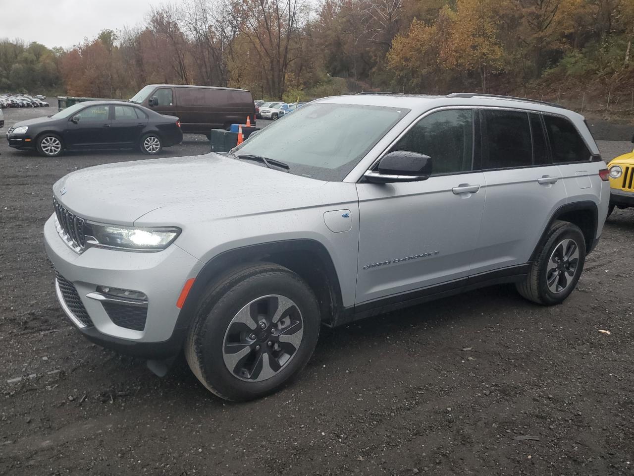 JEEP GRAND CHEROKEE 2023
