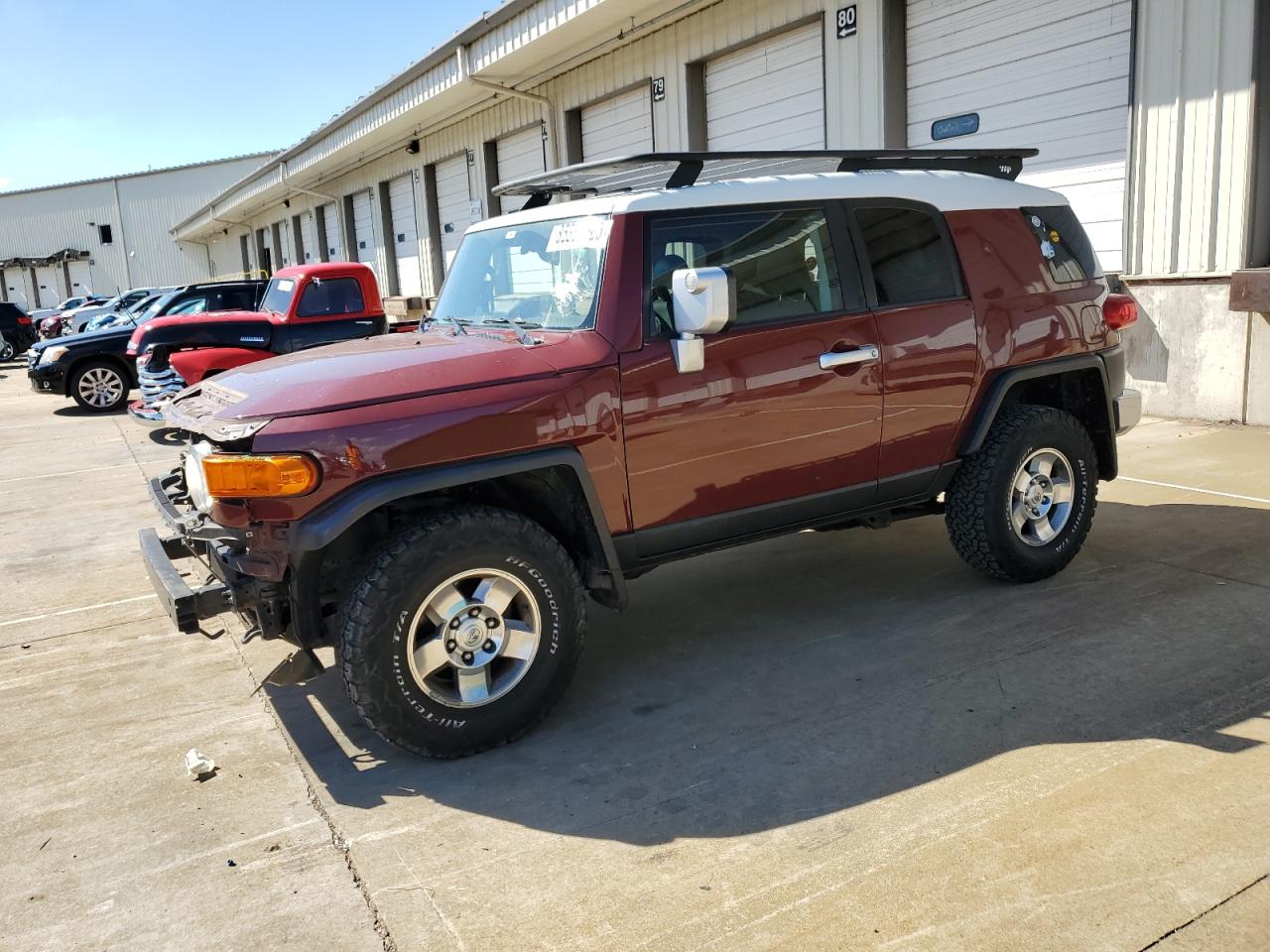 TOYOTA FJ CRUISER 2010