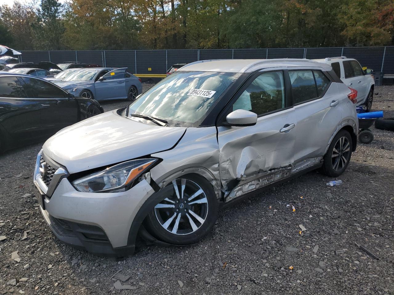 NISSAN KICKS SV 2020