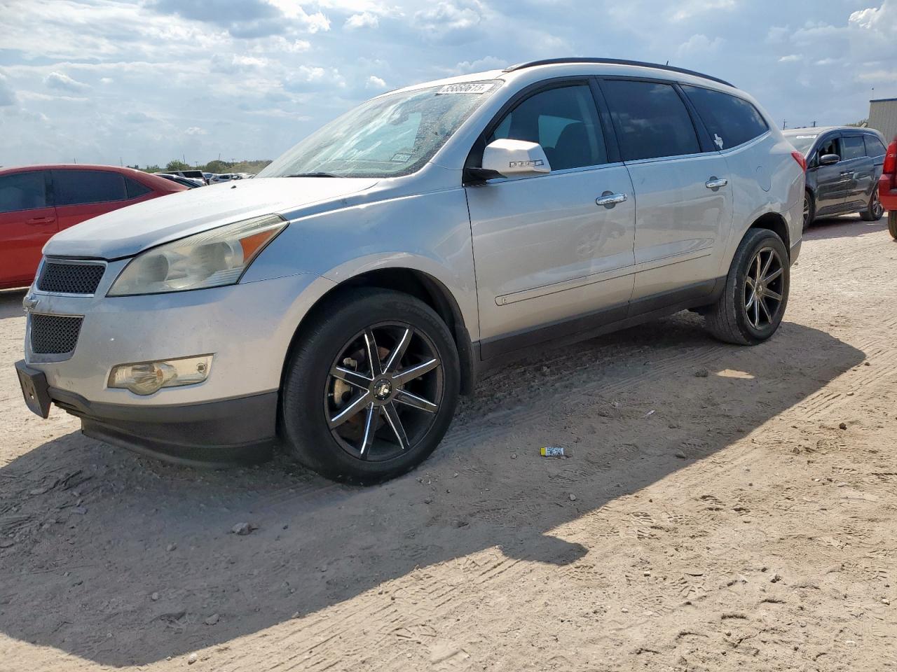 CHEVROLET TRAVERSE L 2010