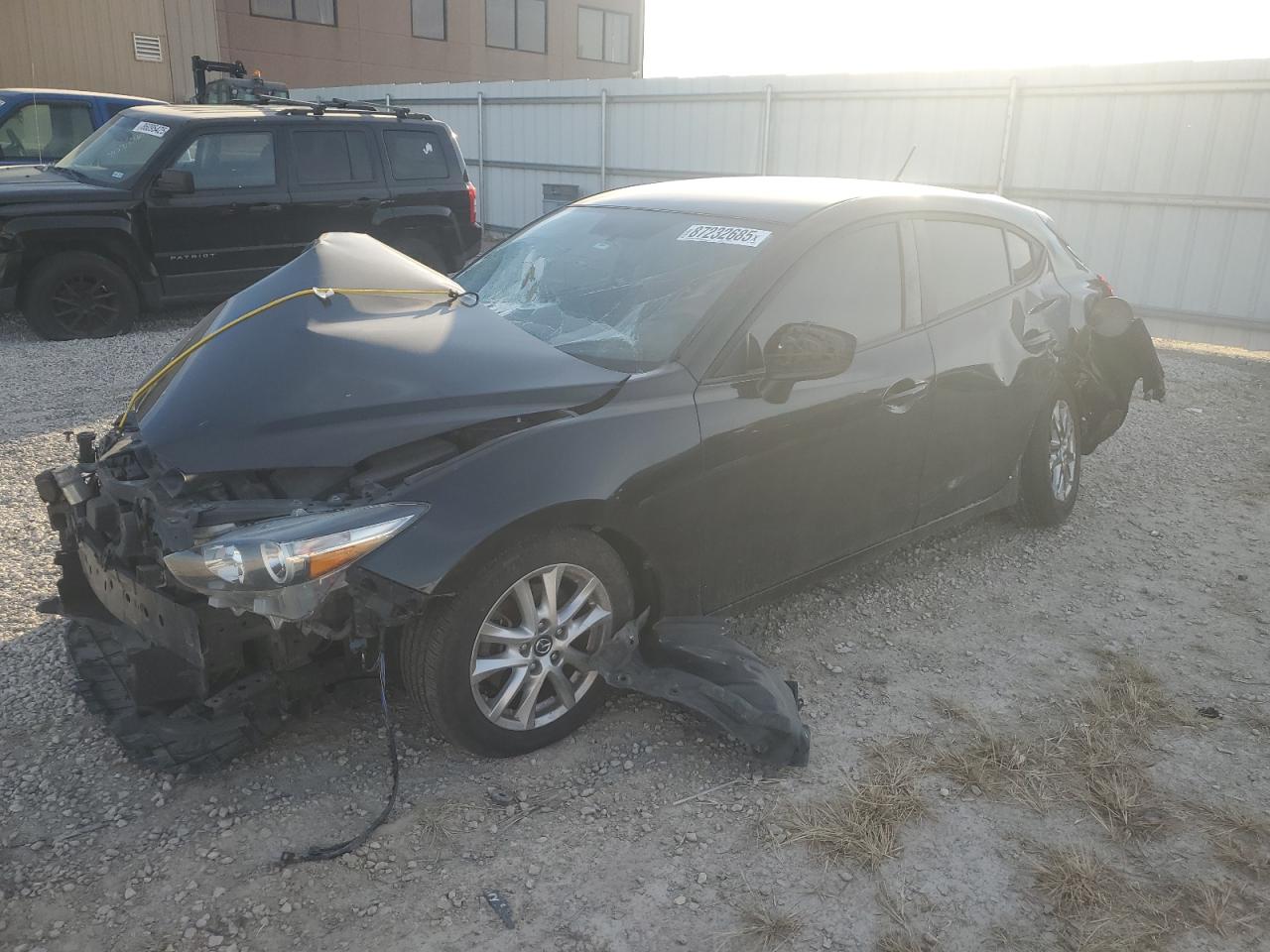 MAZDA 3 2017