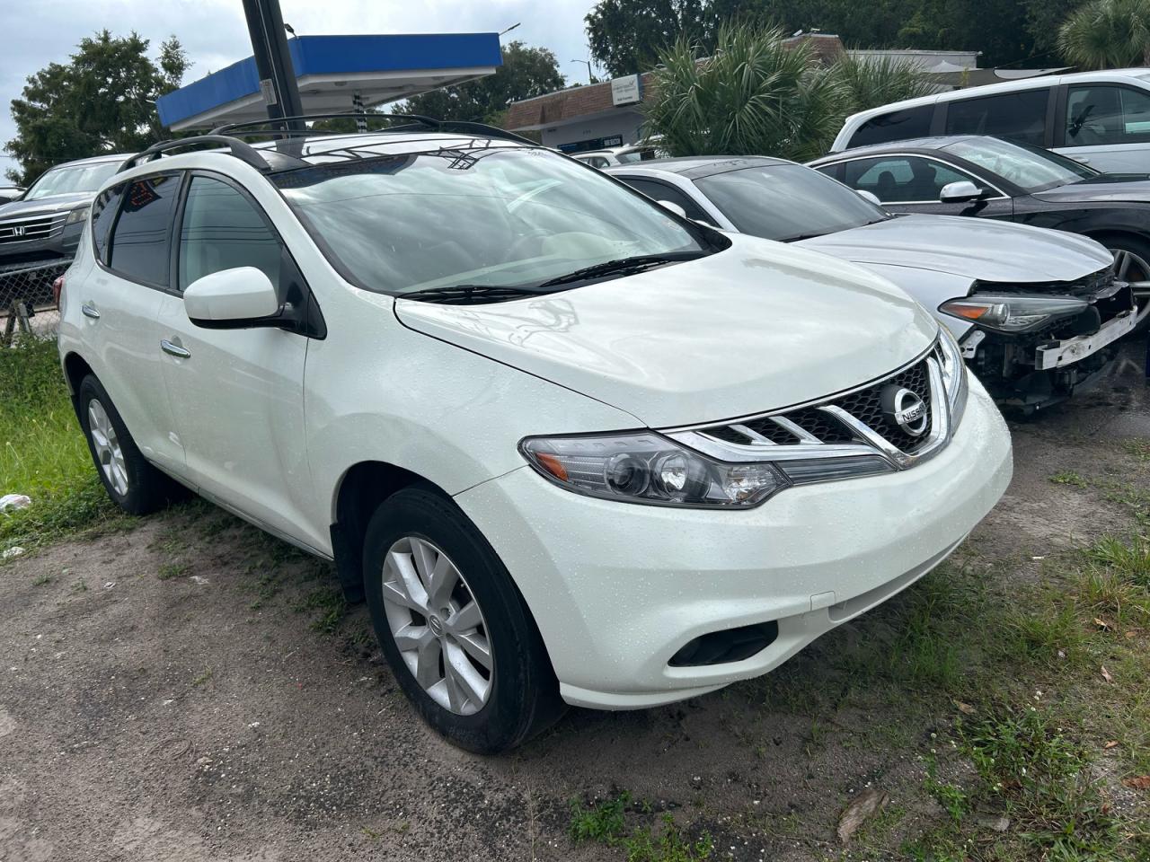 NISSAN MURANO S 2011