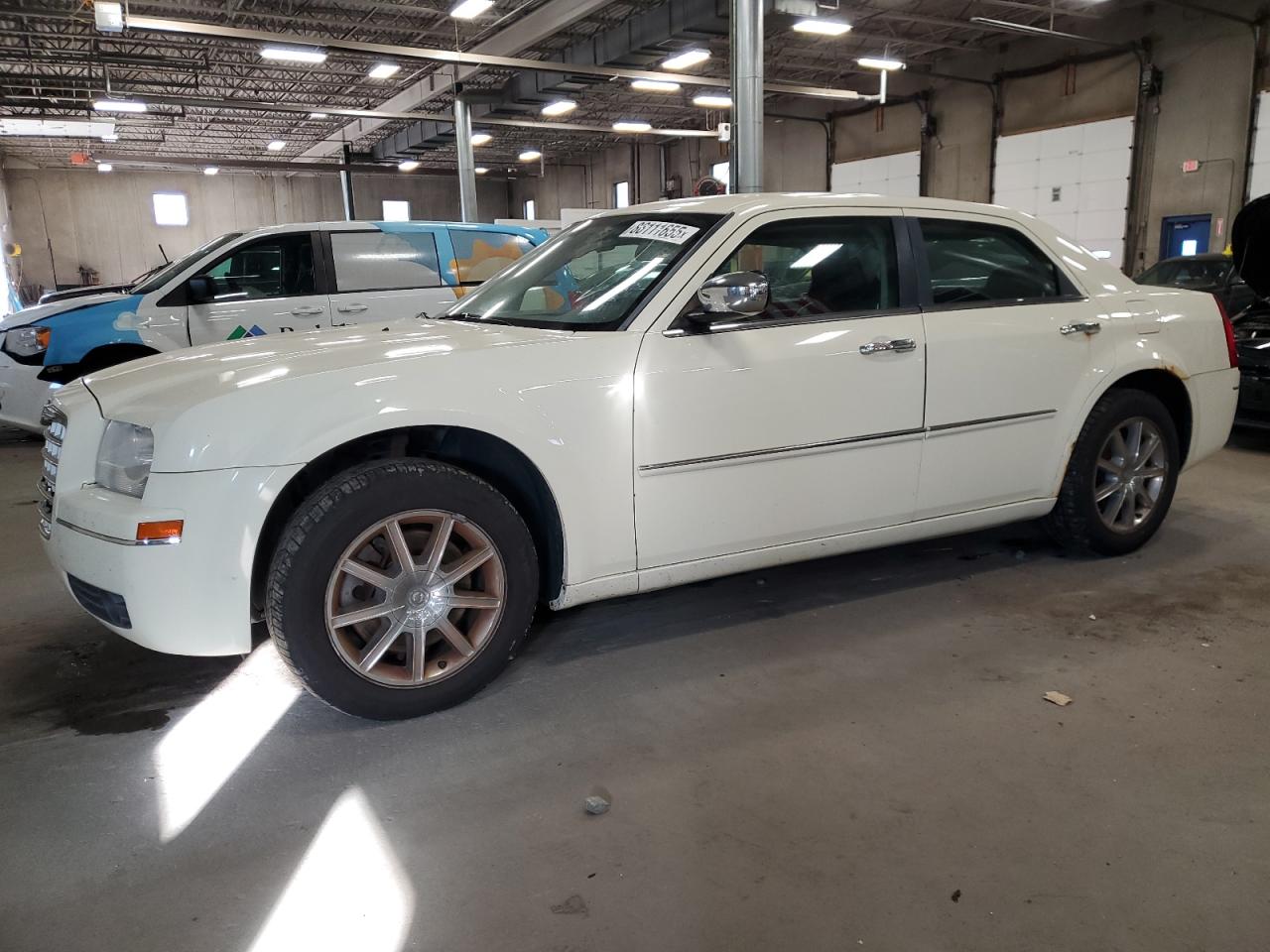 CHRYSLER 300 TOURIN 2010