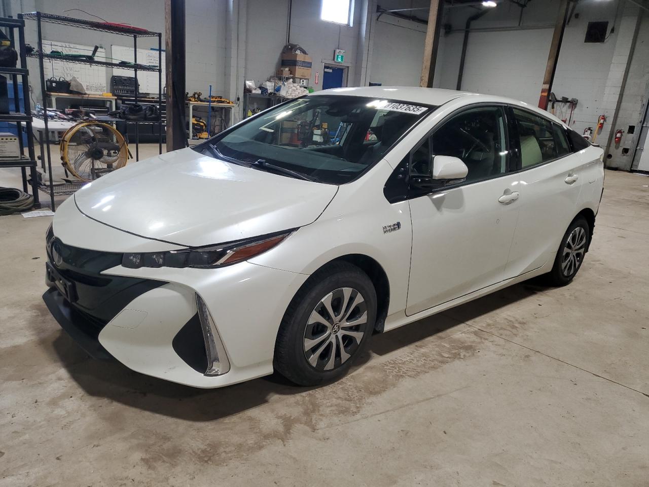 TOYOTA PRIUS PRIME LE 2020