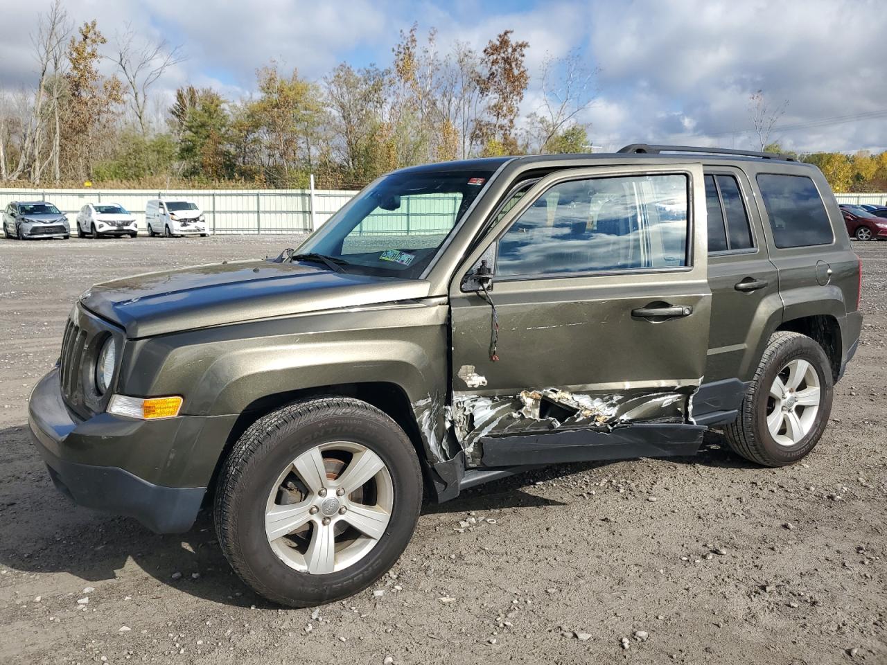 JEEP PATRIOT LATITUDE 2016