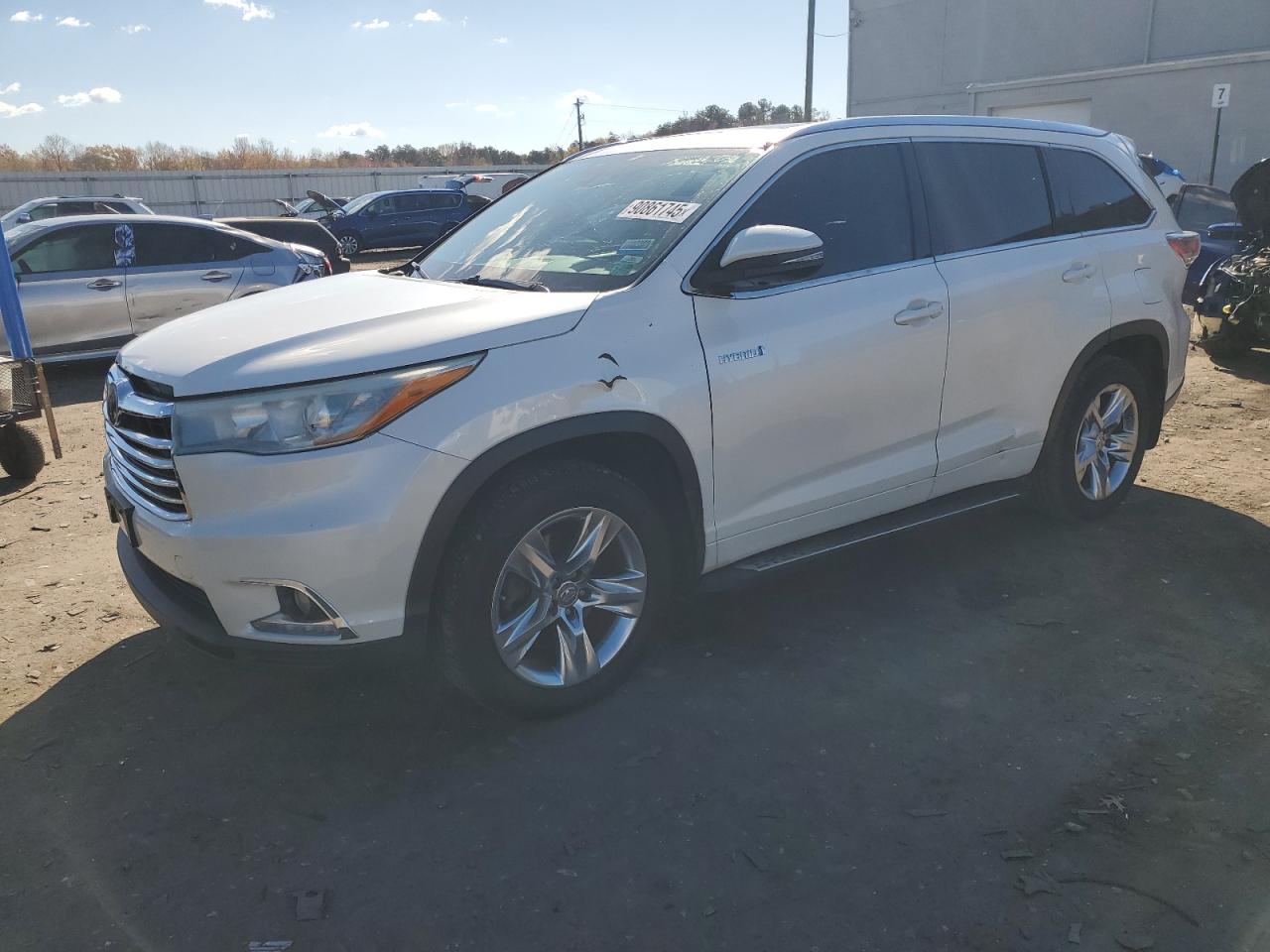 TOYOTA HIGHLANDER 2015