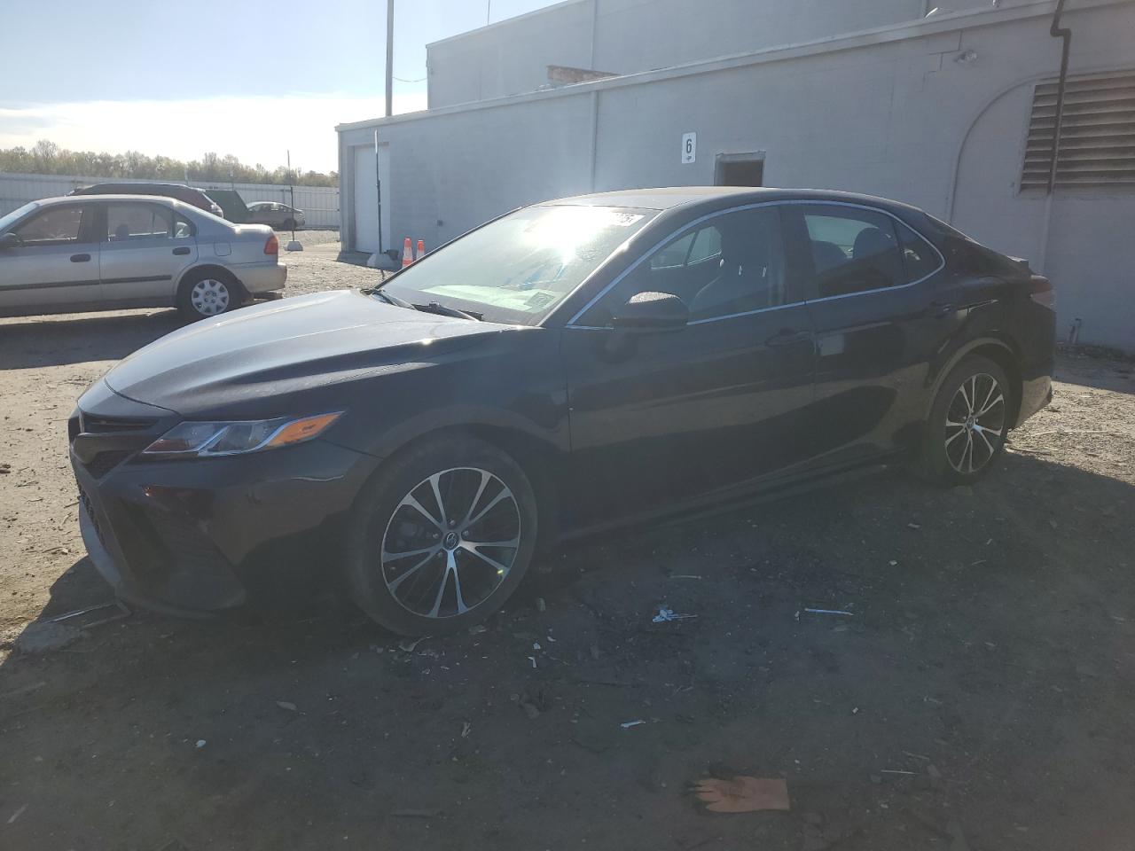 TOYOTA CAMRY SE 2018