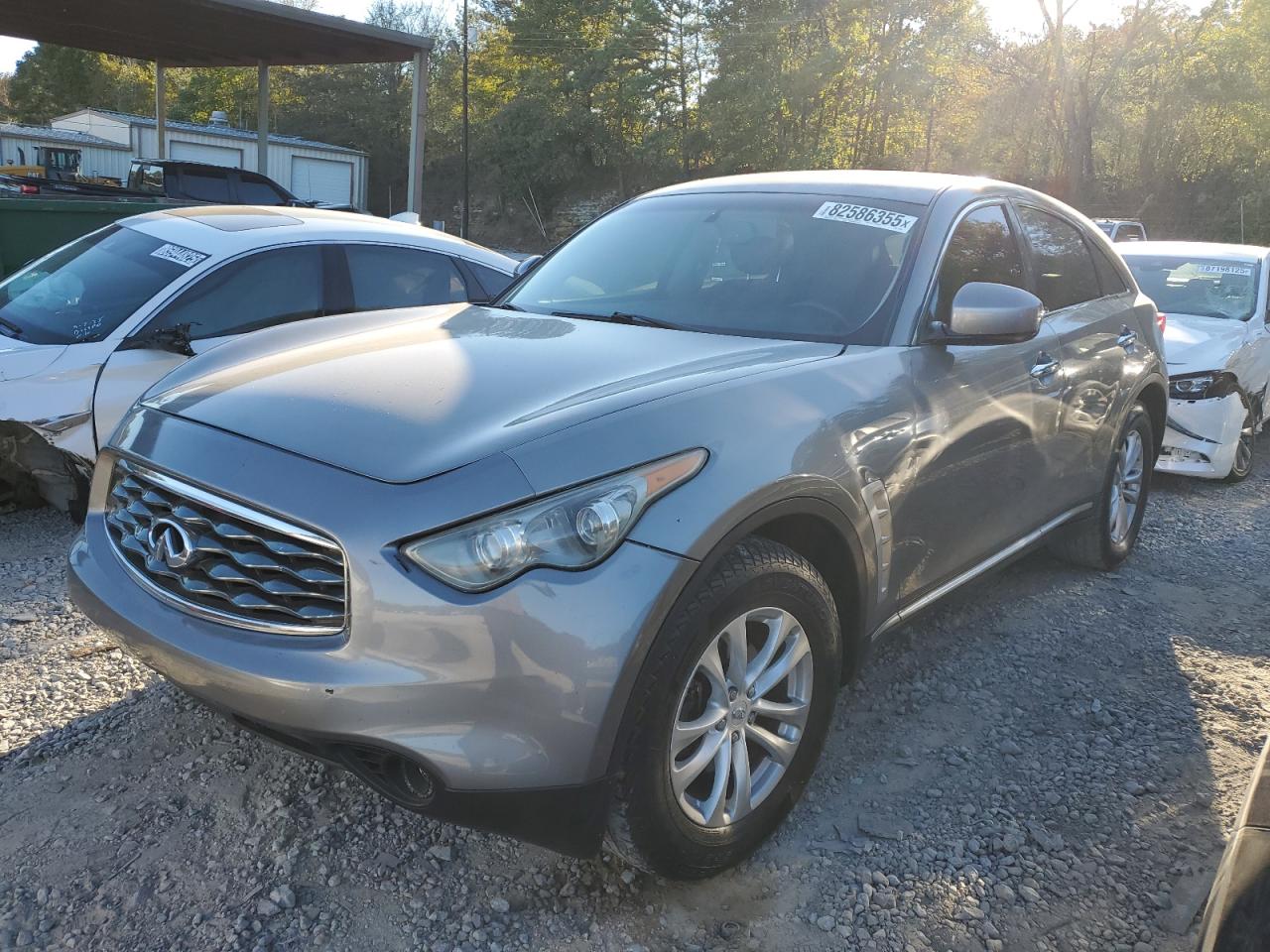 INFINITI FX35 2011