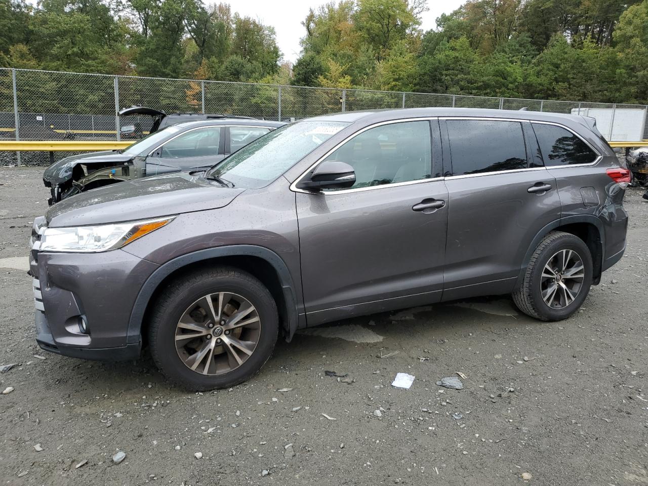 TOYOTA HIGHLANDER 2017