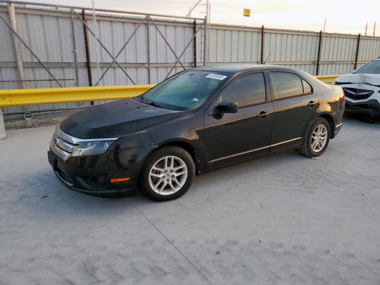 FORD FUSION S 2010