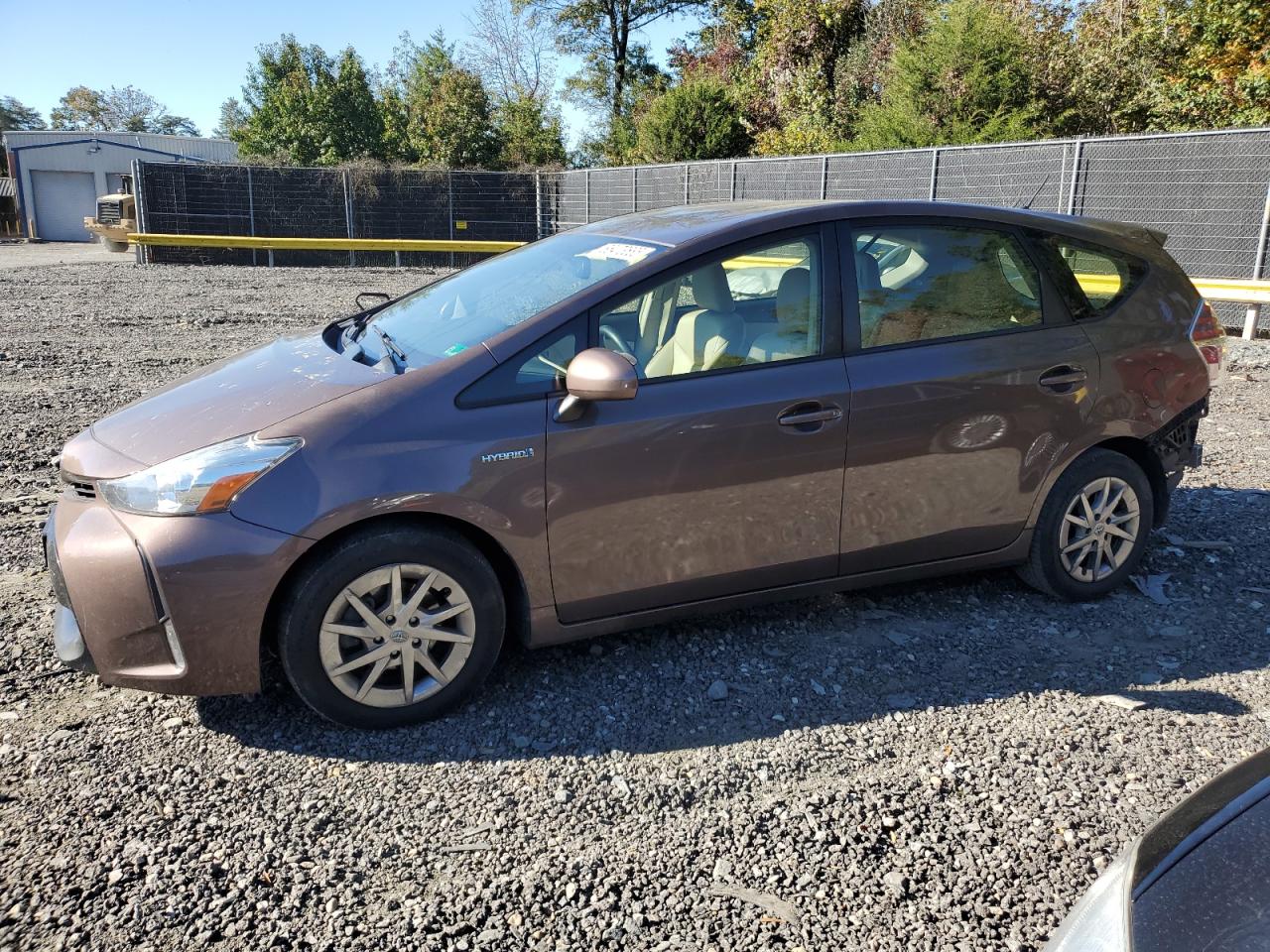 TOYOTA PRIUS V 2016
