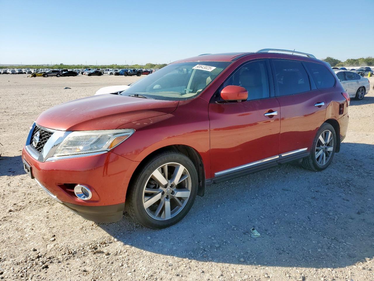NISSAN PATHFINDER 2015