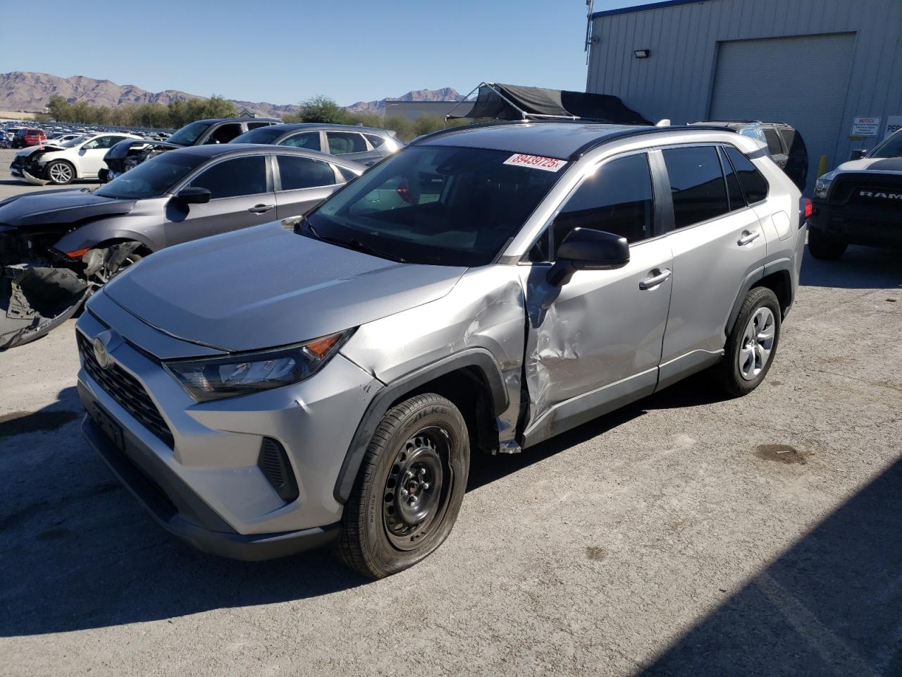 TOYOTA RAV4 LE 2020