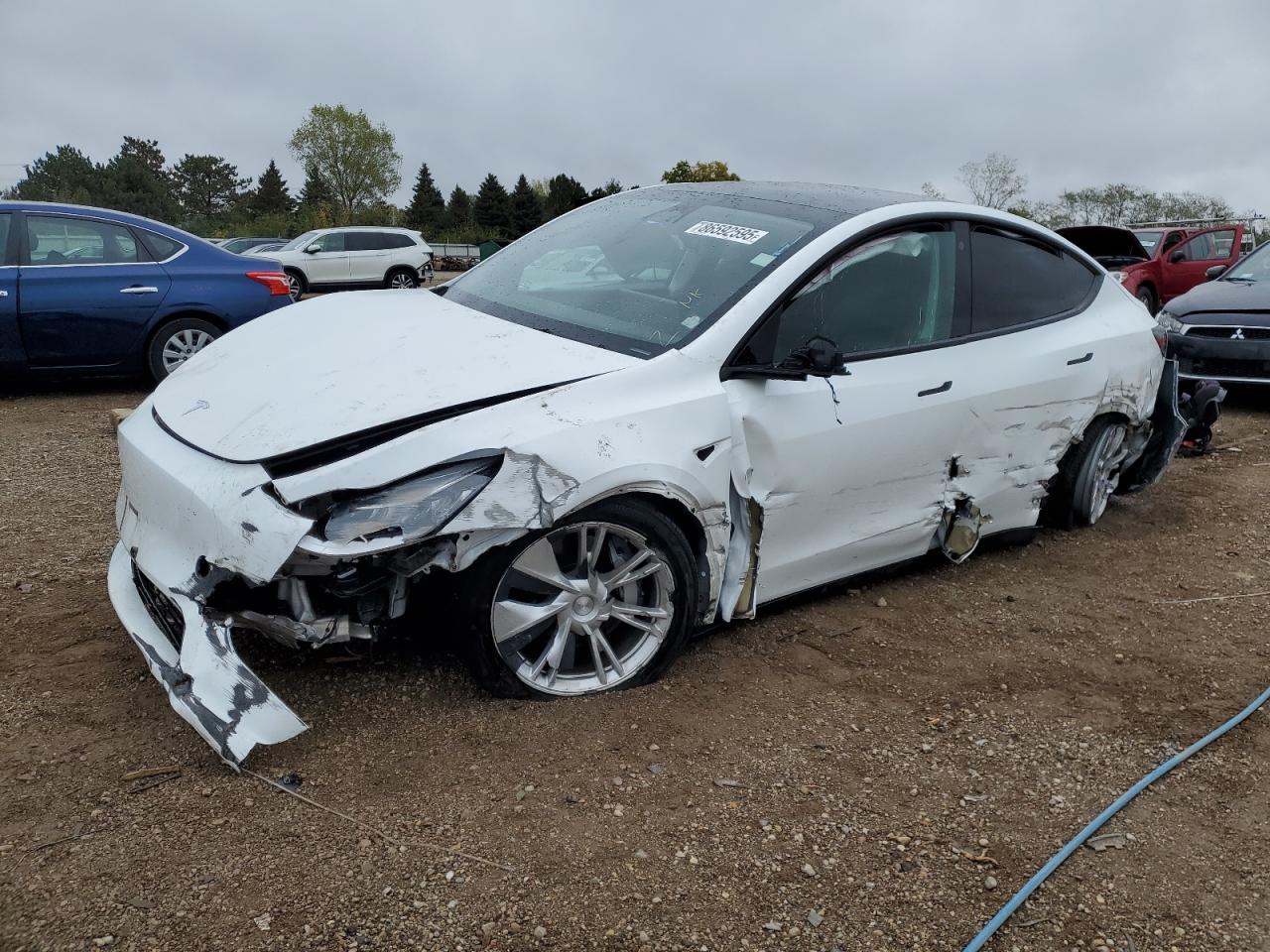 TESLA MODEL Y 2023