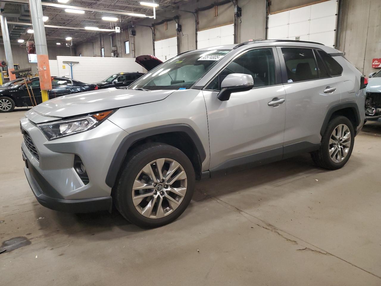 TOYOTA RAV4 2019