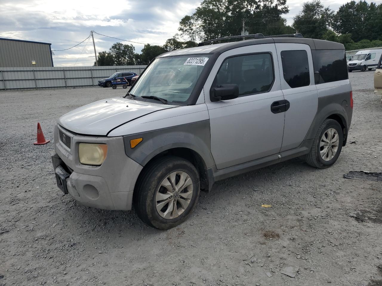 HONDA ELEMENT LX 2005