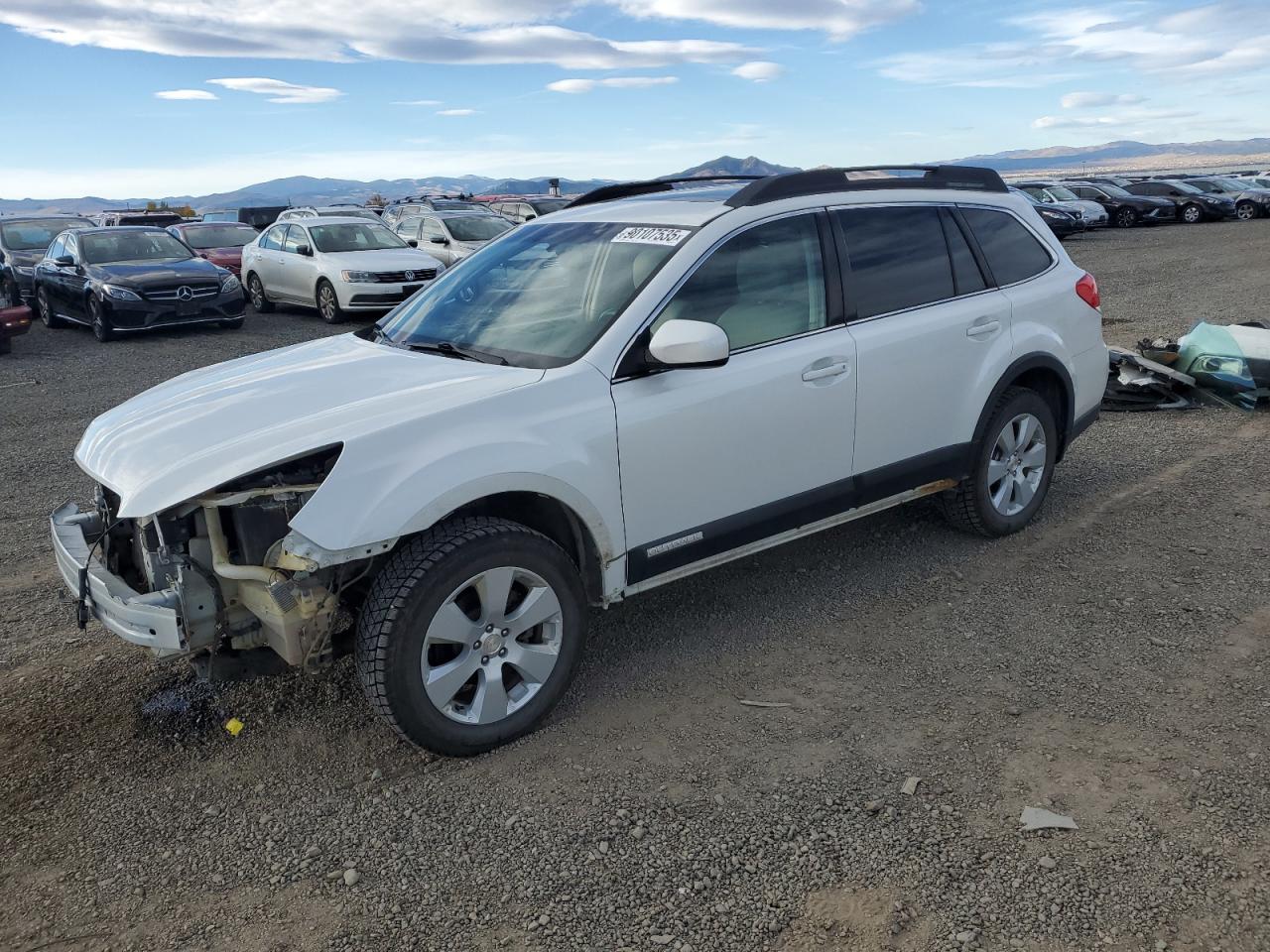 SUBARU OUTBACK 2012