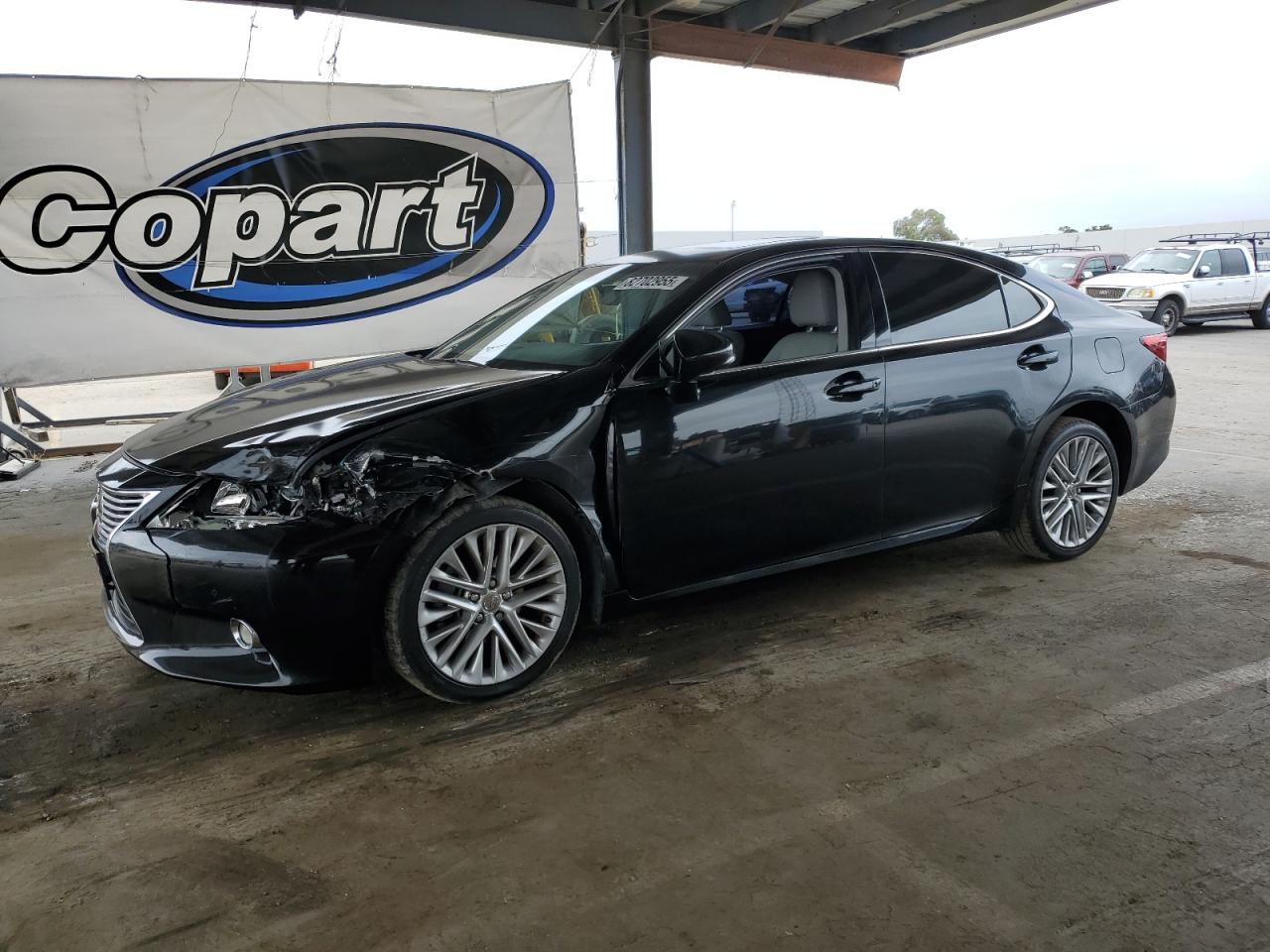 LEXUS ES 2015
