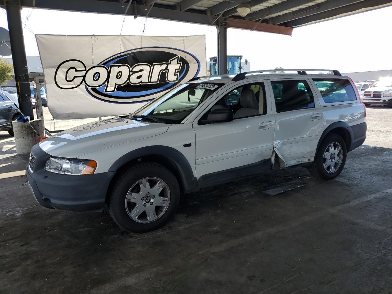 VOLVO XC70 2006
