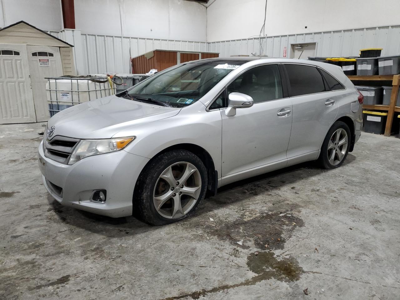 TOYOTA VENZA LE 2013