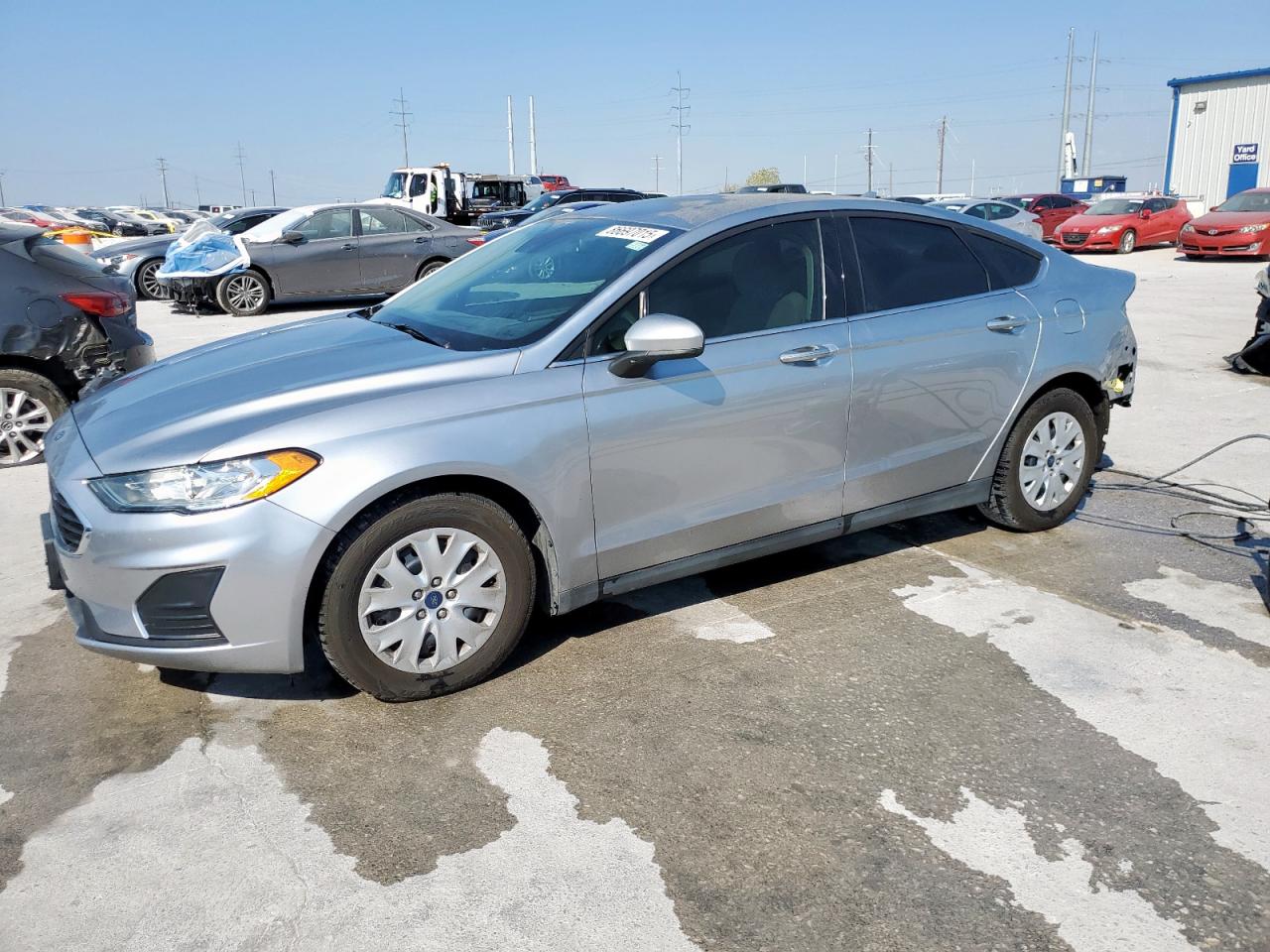 FORD FUSION S 2020
