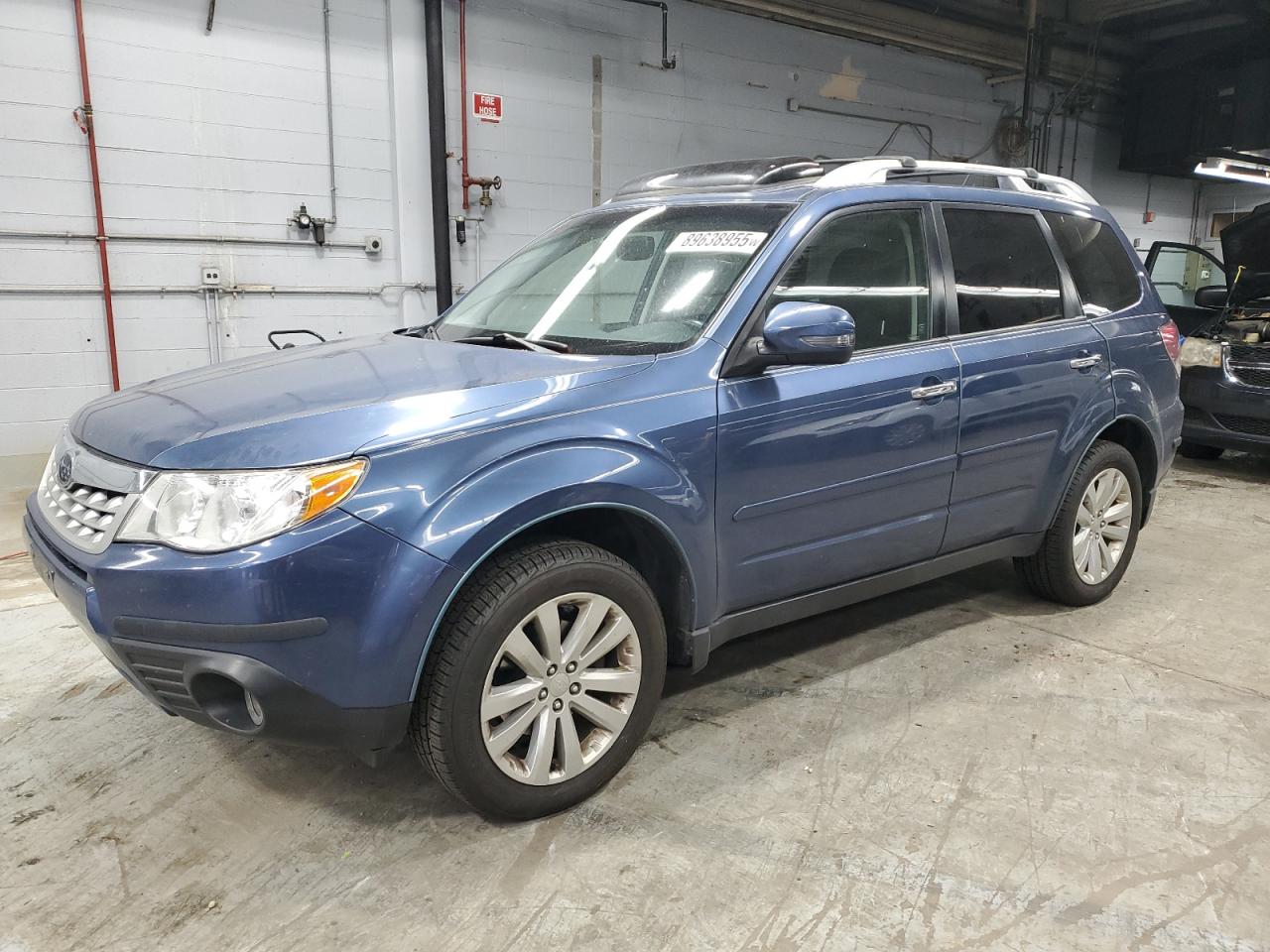 SUBARU FORESTER T 2011
