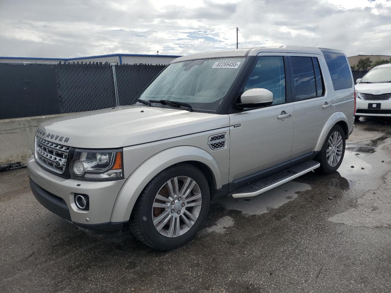 LAND ROVER LR4 HSE LU 2016