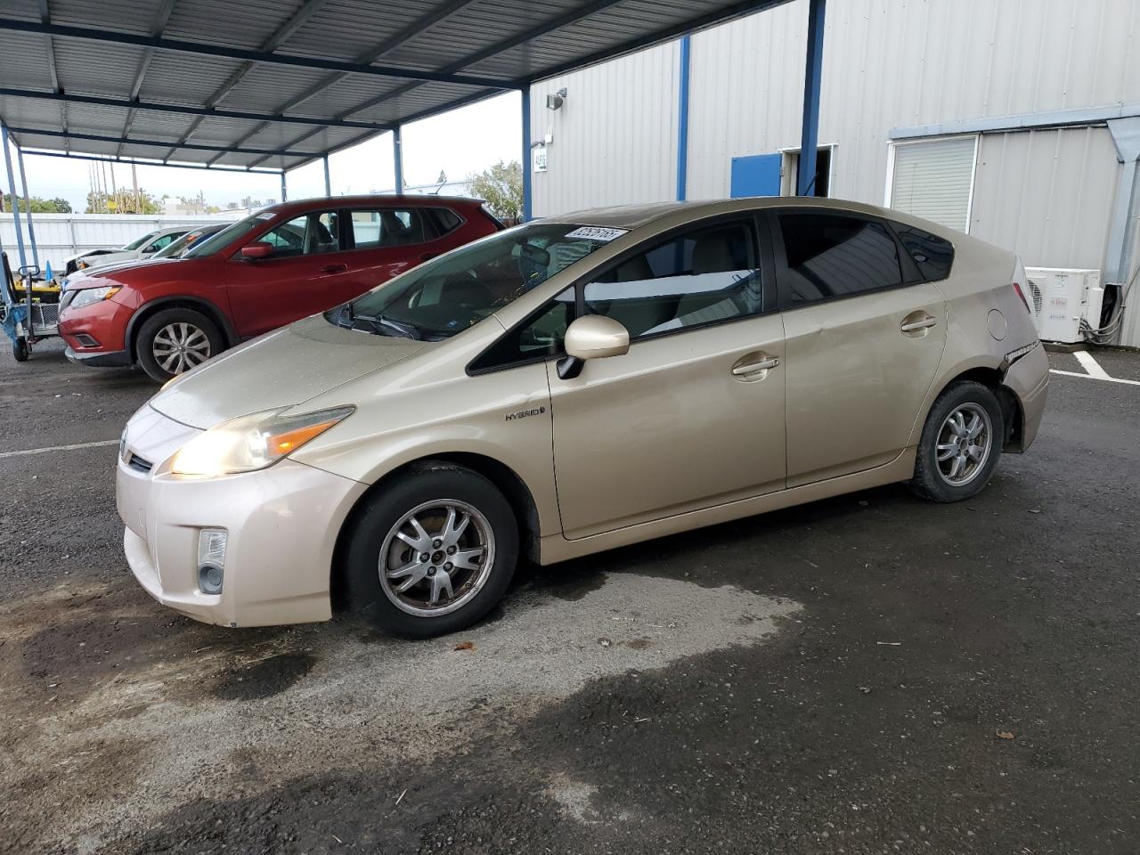 TOYOTA PRIUS 2011
