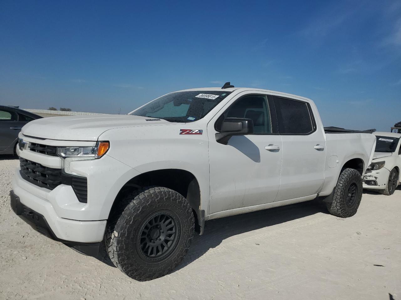CHEVROLET SILVERADO 2023