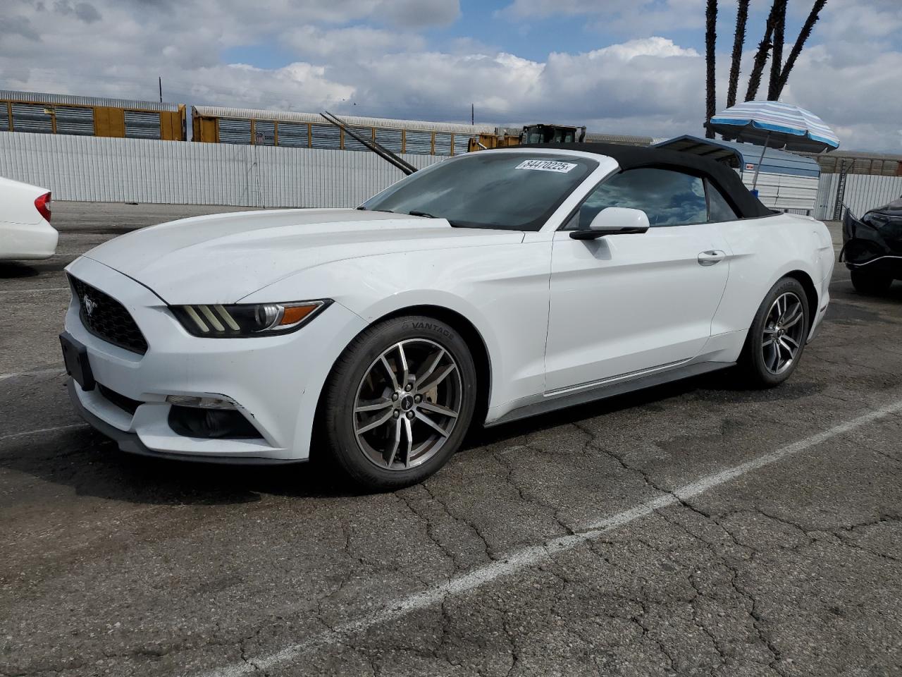 FORD MUSTANG 2017