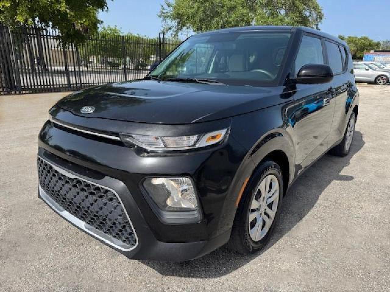 KIA SOUL LX 2020