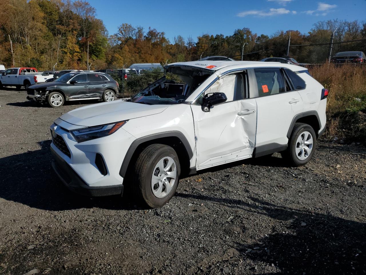 TOYOTA RAV4 LE 2025