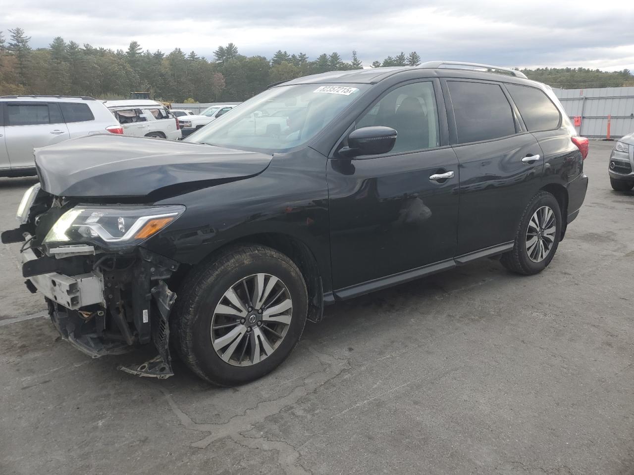 NISSAN PATHFINDER 2019