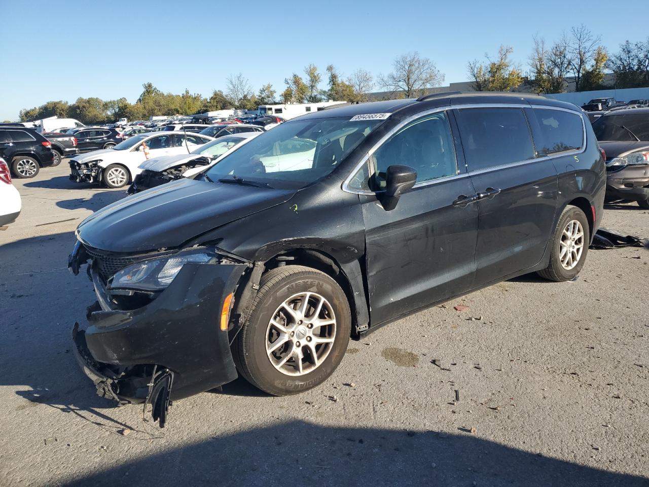 CHRYSLER VOYAGER LX 2021