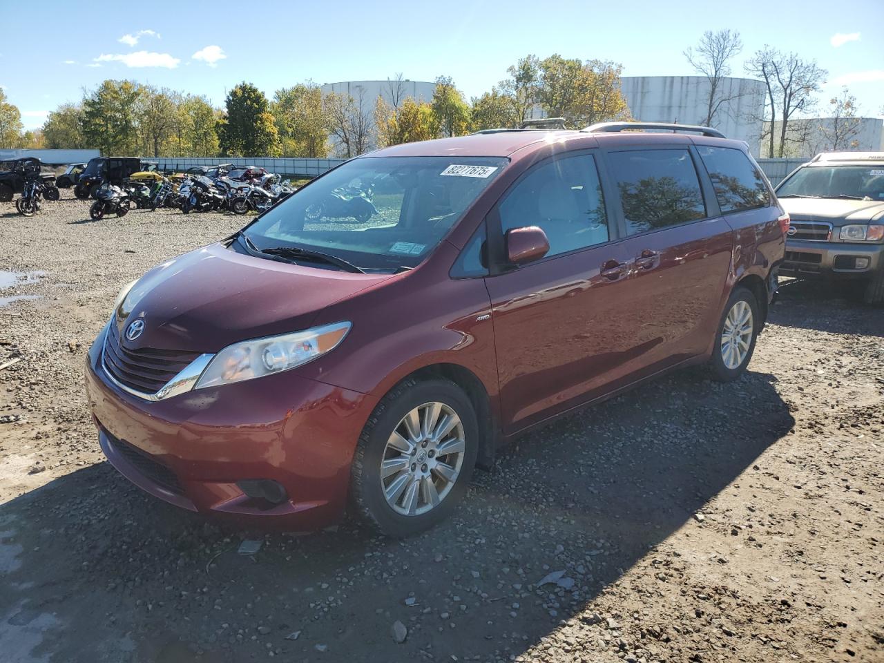 TOYOTA SIENNA 2017