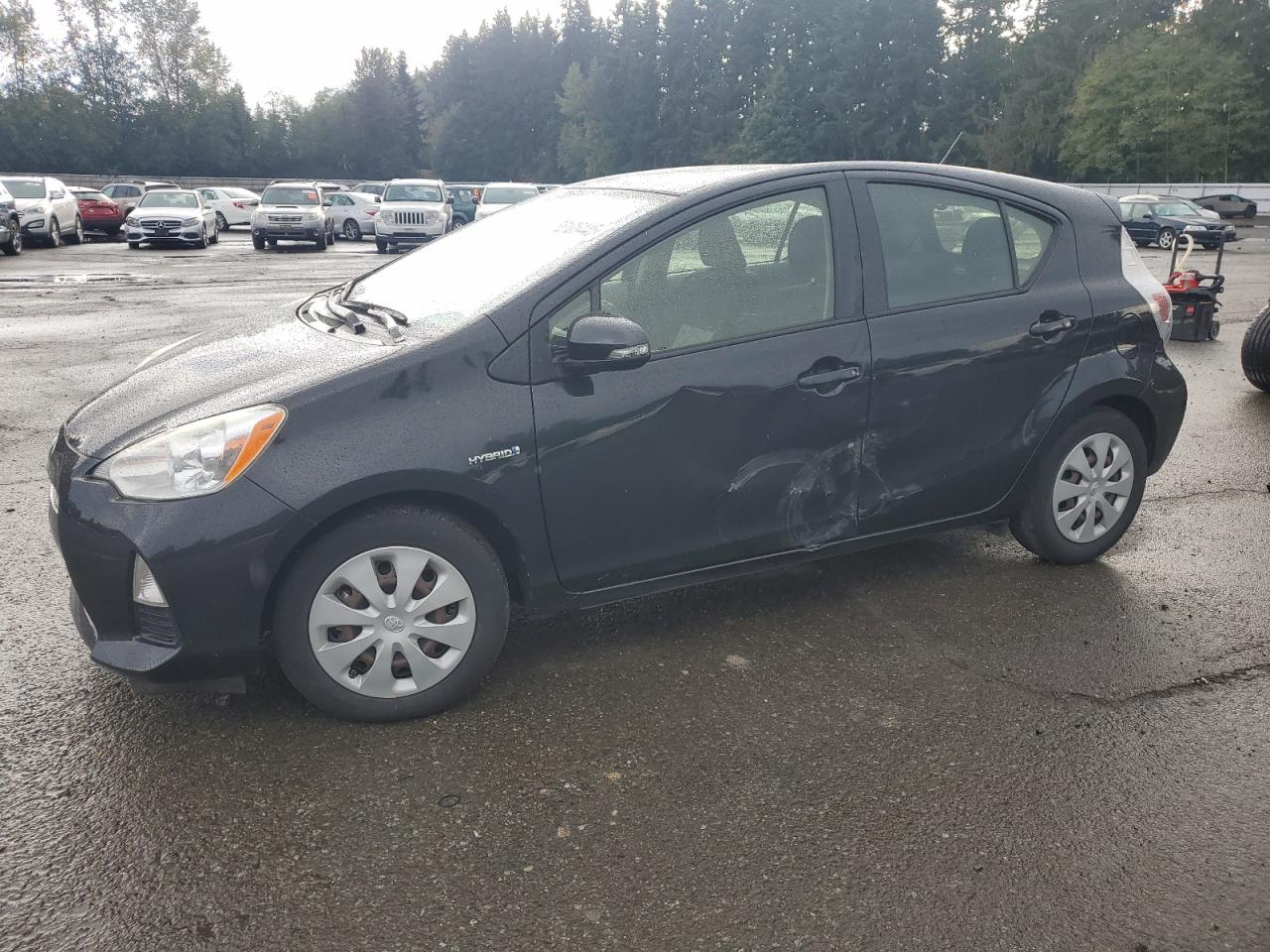 TOYOTA PRIUS C 2012