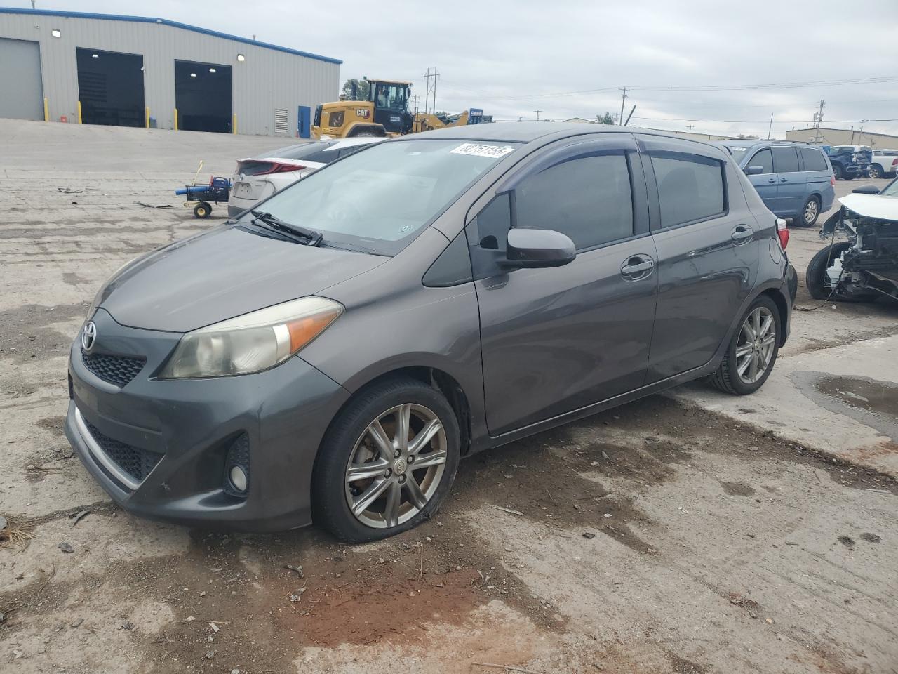 TOYOTA YARIS 2013