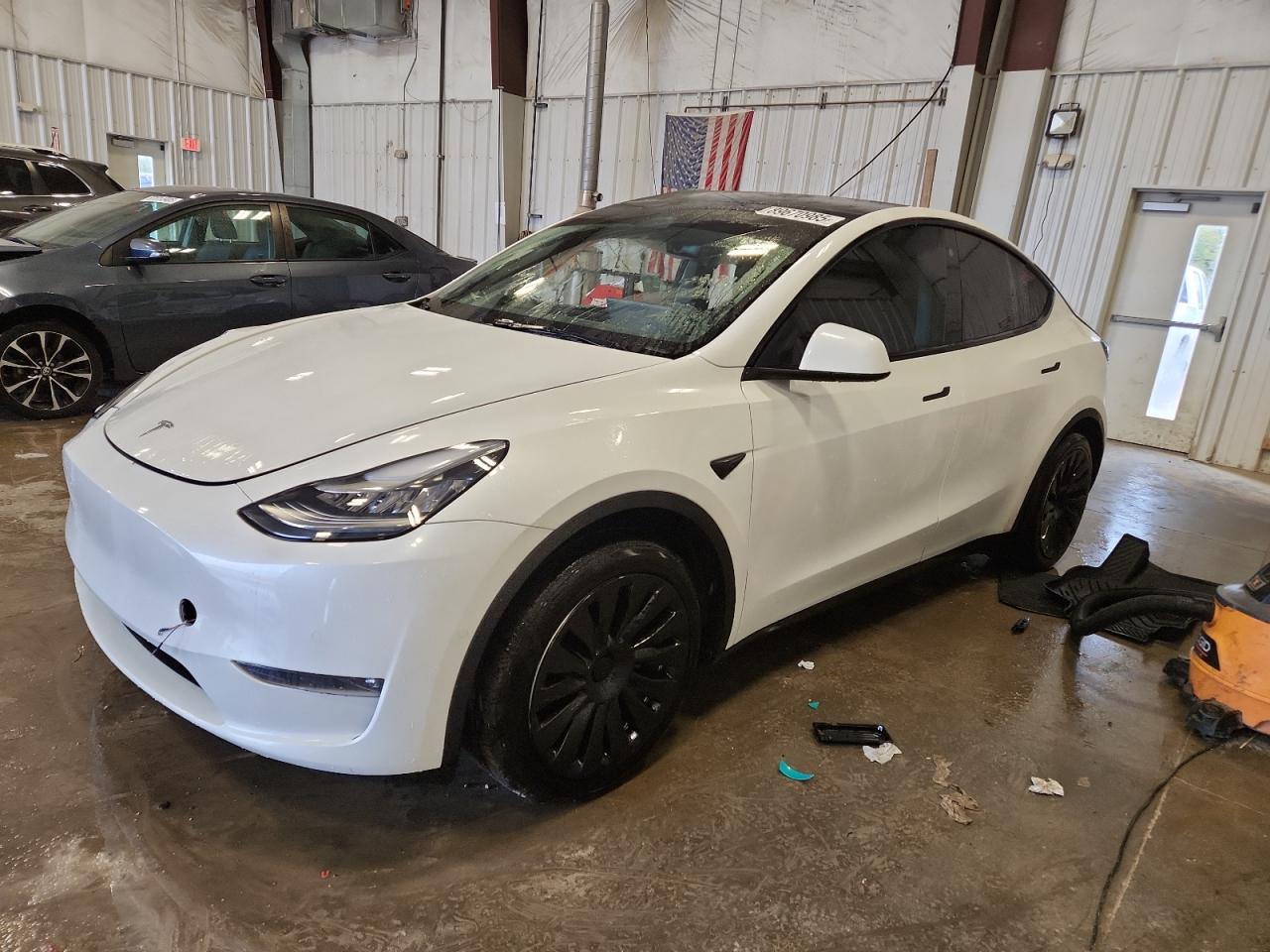TESLA MODEL Y 2021