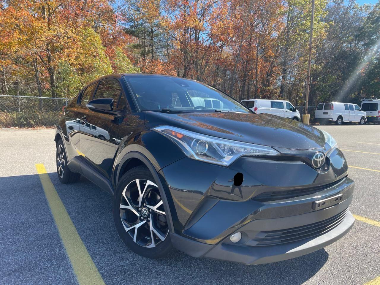TOYOTA C-HR XLE 2018