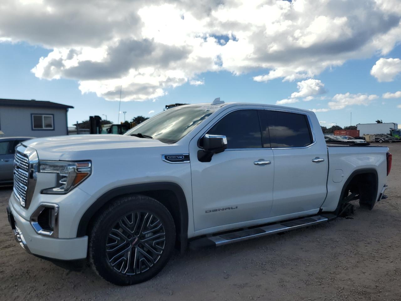 GMC SIERRA C15 2021