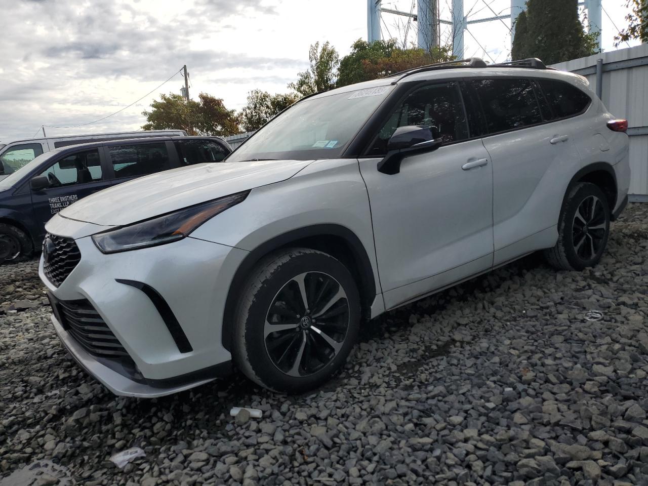 TOYOTA HIGHLANDER 2022