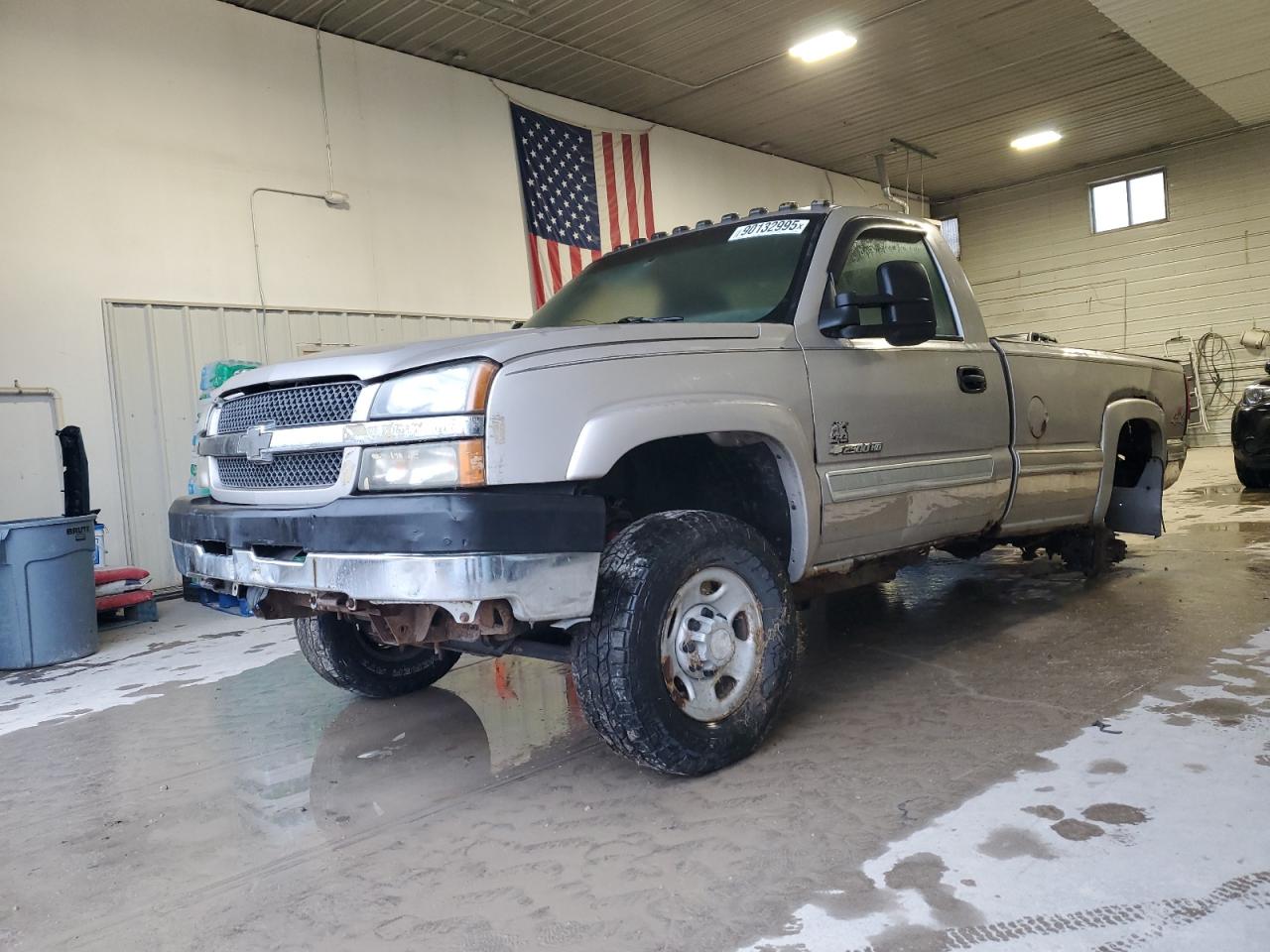CHEVROLET SILVERADO 2004