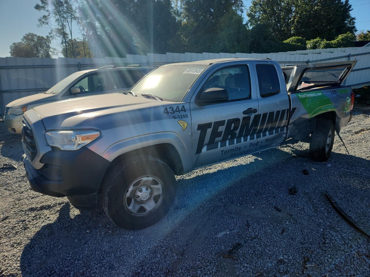 TOYOTA TACOMA ACC 2019