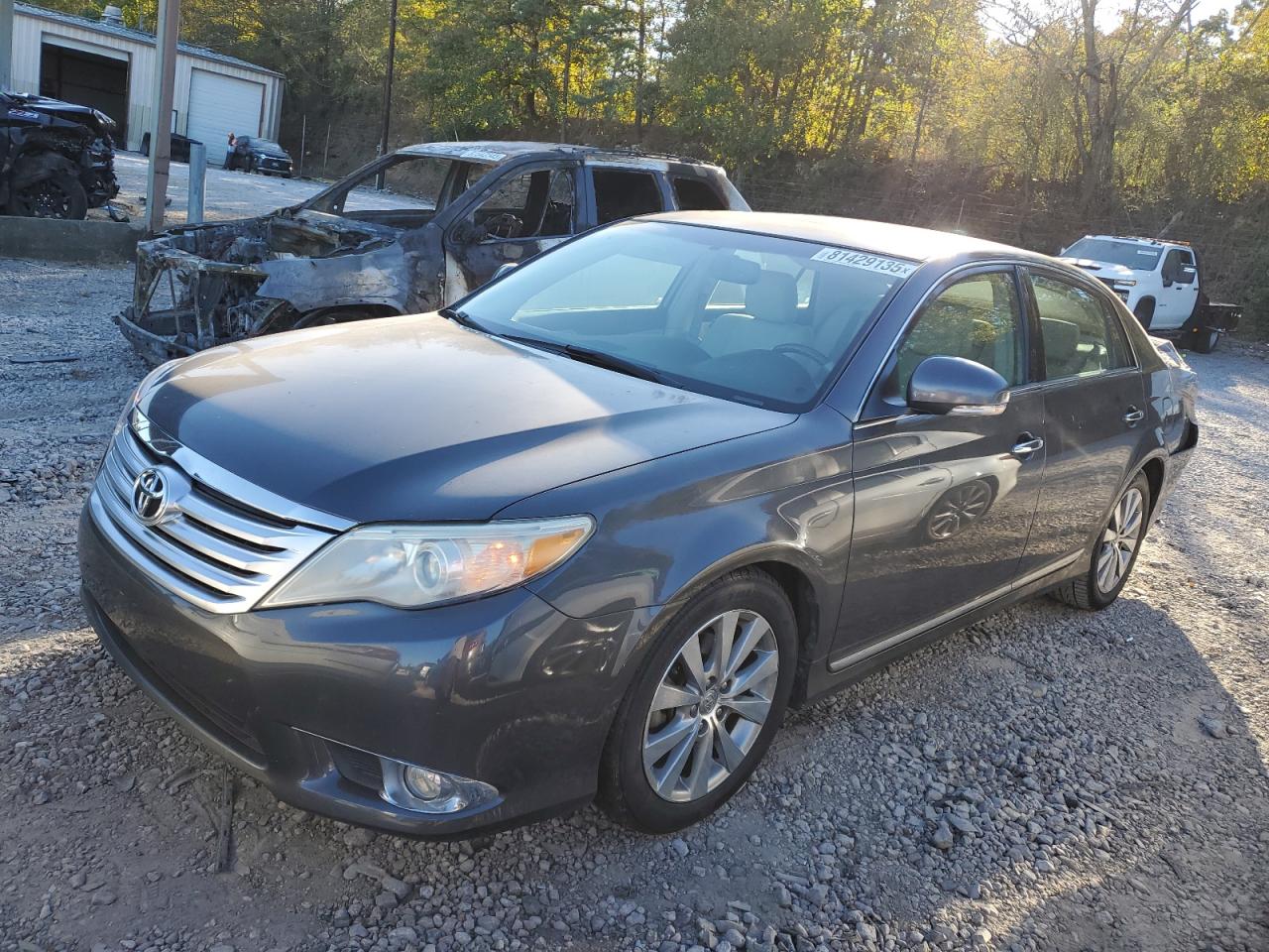 TOYOTA AVALON BAS 2011