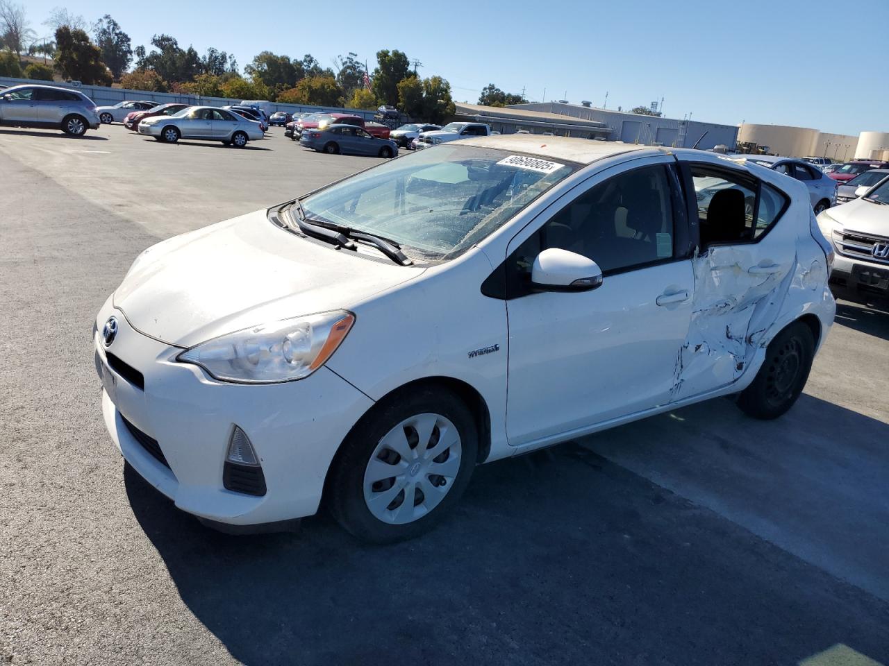 TOYOTA PRIUS C 2012